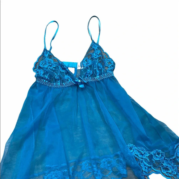Fredericks of Hollywood turquoise lacey lingerie slip size small - Picture 1 of 4